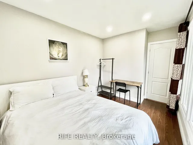 Additional image 17 of 298 Empress Ave