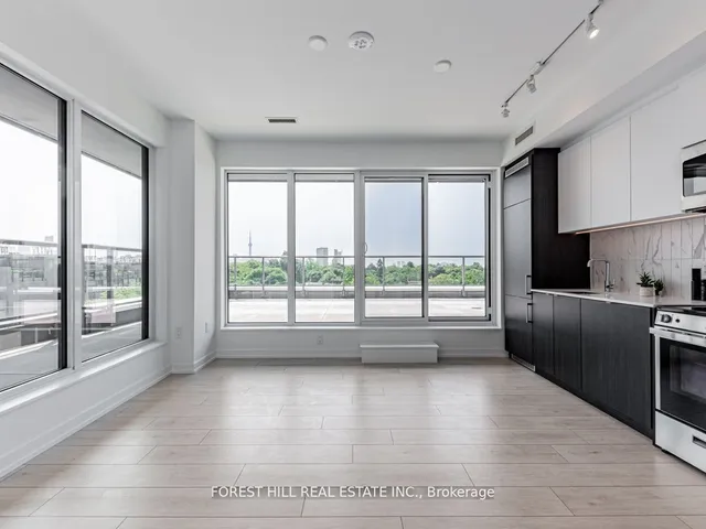 Additional image 9 of 500 Dupont St Unit 403