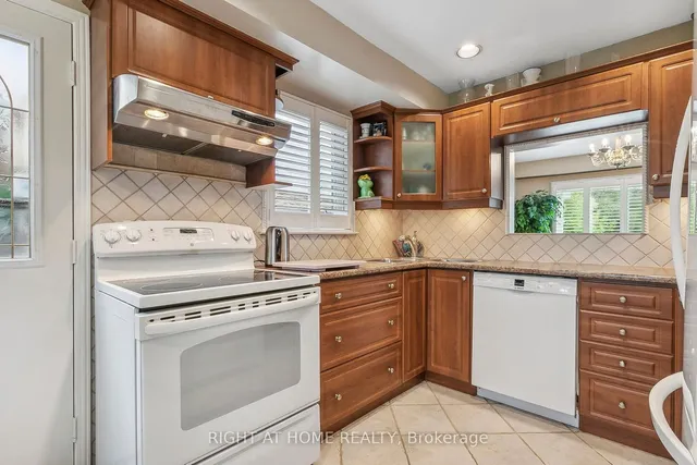 Additional image 7 of 258 Braymore Blvd