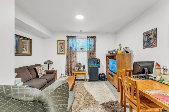 Additional image 6 of 7 Lenthall Ave