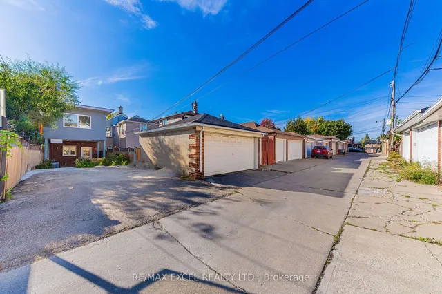 Additional image 39 of 75 Harvie Ave