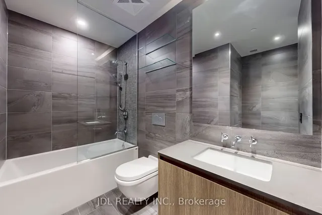 Additional image 16 of 81 Wellesley St Unit 403