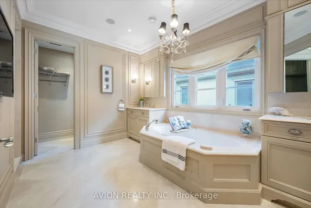 Additional image 21 of 22 Leacroft Cres