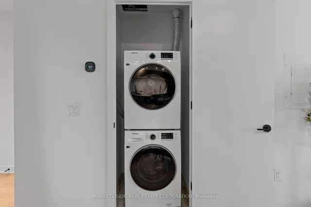Additional image 18 of 2625 Dundas St Unit 404