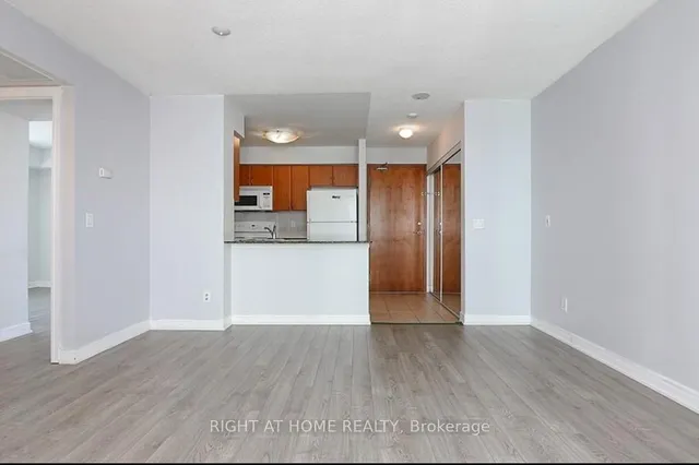 Additional image 4 of 35 Bales Ave Unit 2105