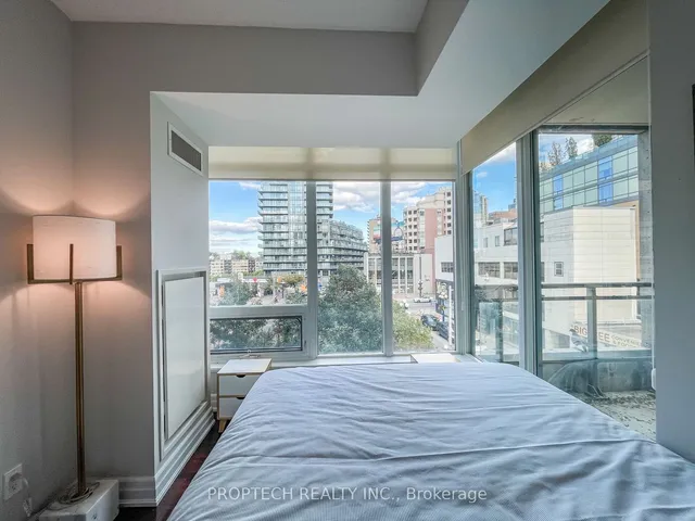 Additional image 10 of 8 Scollard St St Unit 304