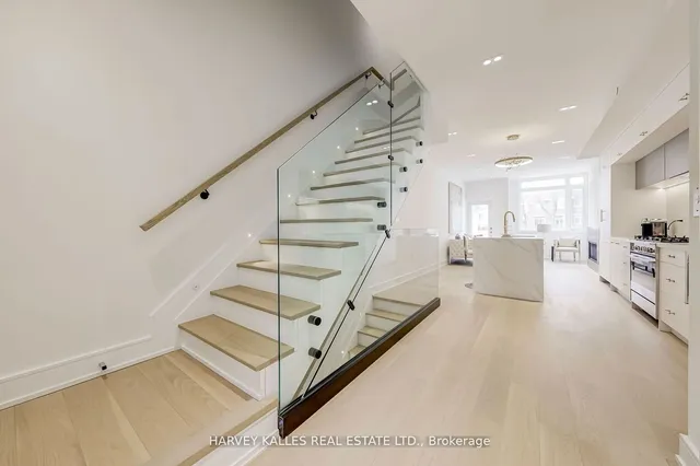 Additional image 9 of 36A Churchill Ave