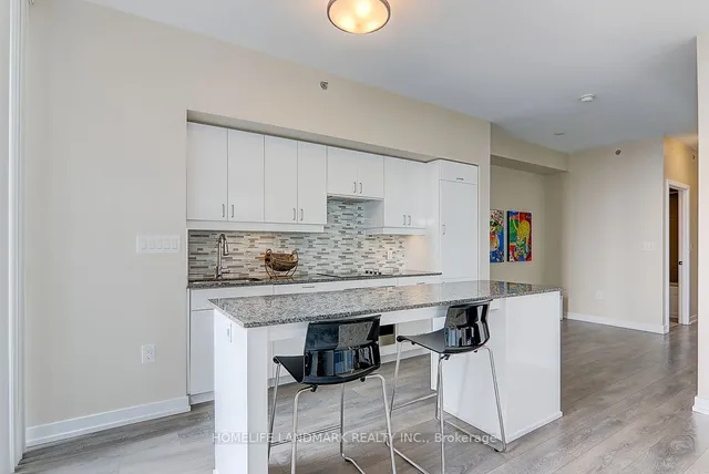 Additional image 19 of 426 university Ave Unit 2203