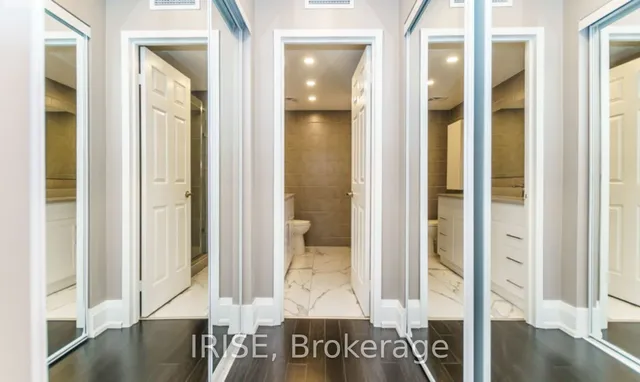 Additional image 13 of 77 Harbour Sq Unit 806