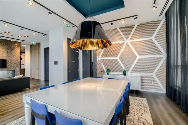 Additional image 33 of 20 Thomas Riley Rd Unit 2204