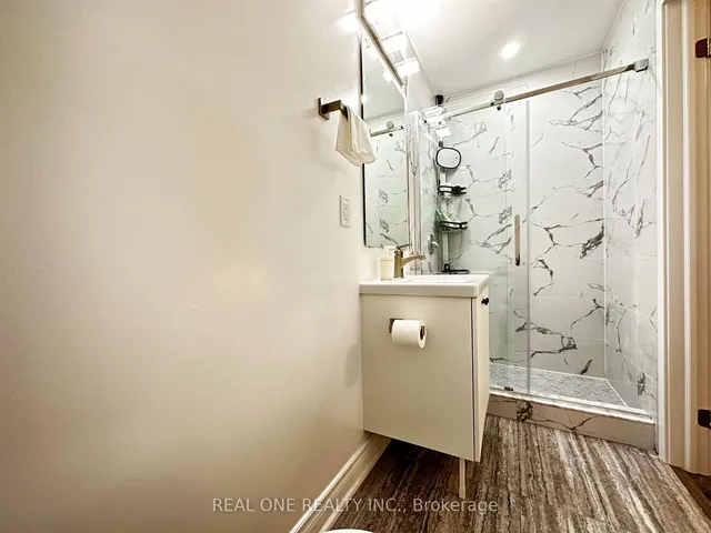 Additional image 22 of 62 Glenstroke Dr