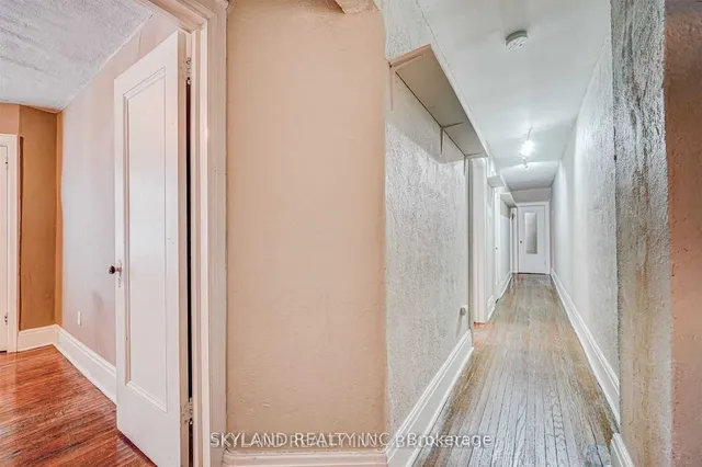 Additional image 27 of 996-998 Avenue Rd