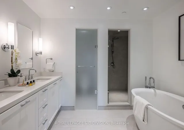 Additional image 12 of 1 Strathgowan Ave Unit 612