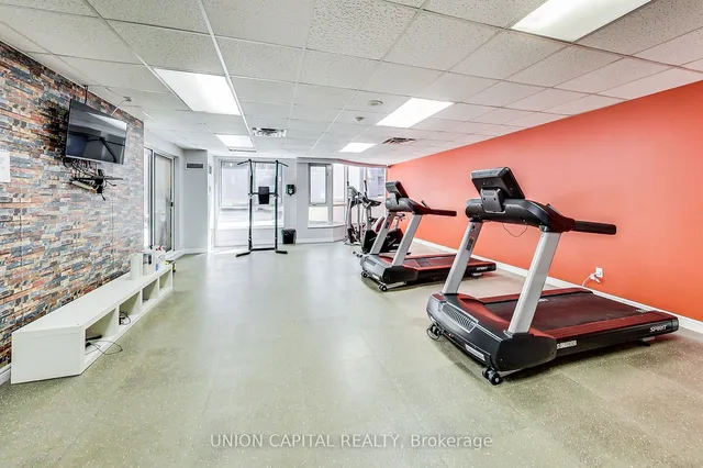 Additional image 28 of 55 Bloor St Unit 608