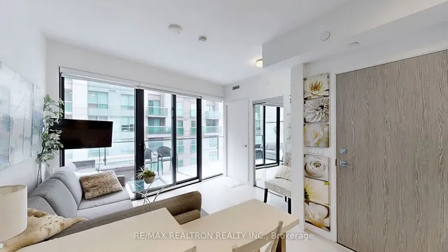 Additional image 14 of 215 Queen St Unit 1016