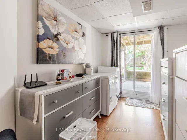 Additional image 30 of 116 Roseheath Ave