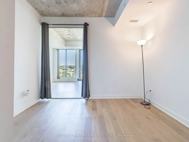 Additional image 19 of 2720 Dundas St Unit 703