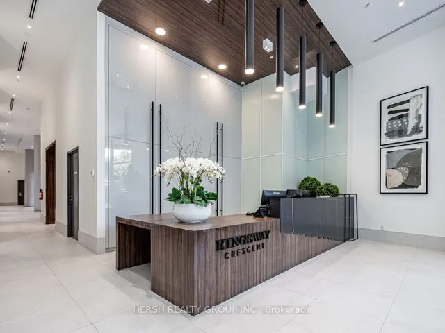 Additional image 32 of 160 Kingsway Cres Unit 101