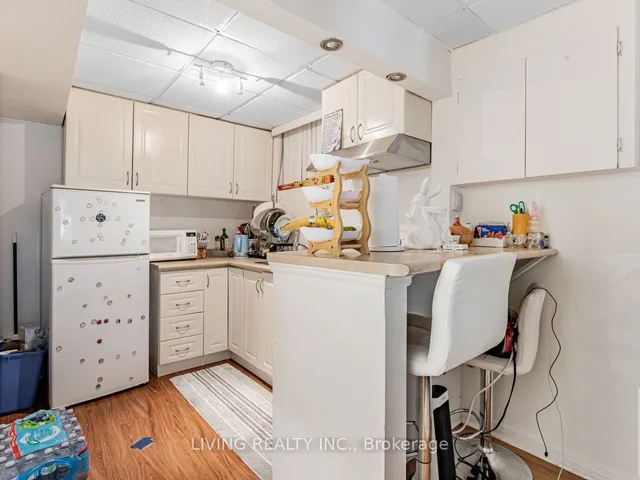 Additional image 25 of 116 Roseheath Ave