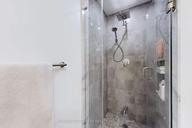 Additional image 17 of 2800 Keele St Unit 222