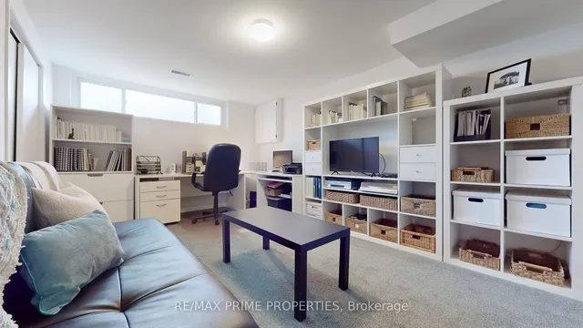 Additional image 22 of 104 Kingslake Rd