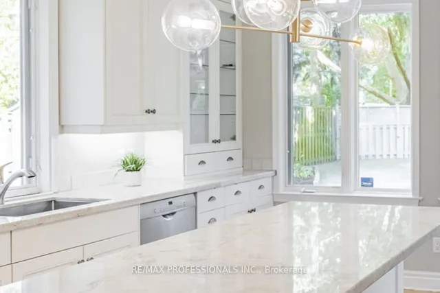 Additional image 19 of 54 Robin Hood Rd