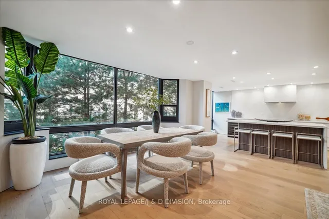 Additional image 7 of 1166 Bay St Unit 404