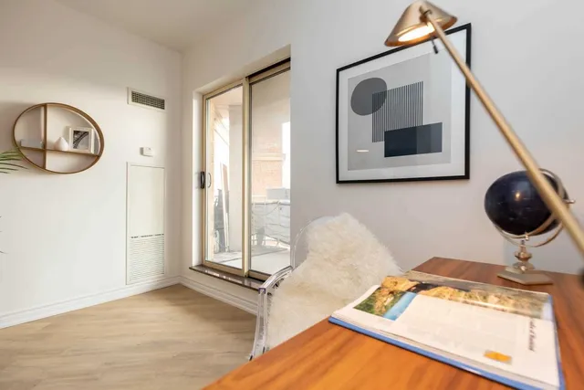 Additional image 30 of 11 Christie St Unit 507