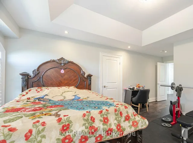 Additional image 26 of 1 Battersea Cres