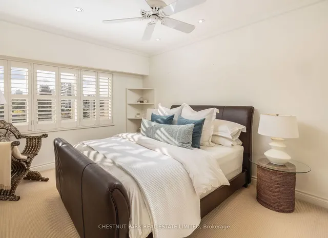 Additional image 19 of 2 Lynwood Ave Unit PH1