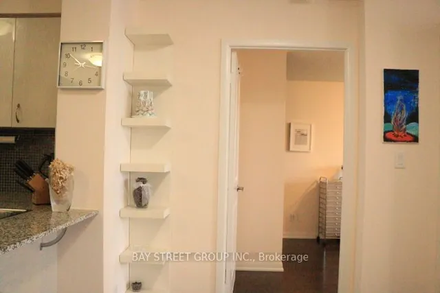 Additional image 32 of 5793 Yonge St Unit 2203