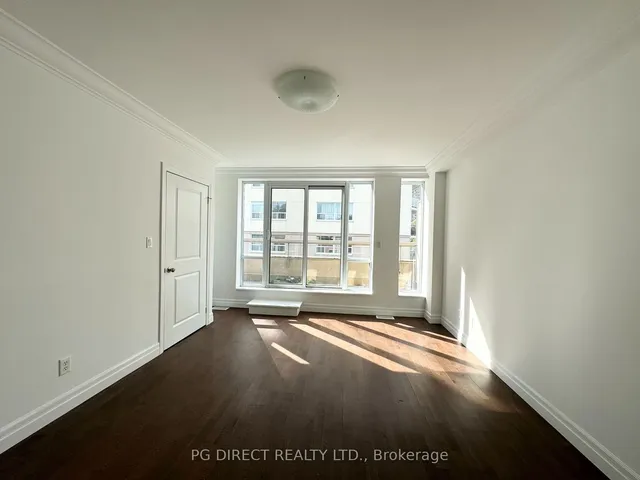 Additional image 11 of 934 Mount Pleasant Rd Unit TH6