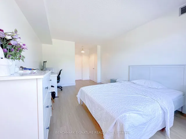 Additional image 6 of 28 Pemberton Ave Unit 308