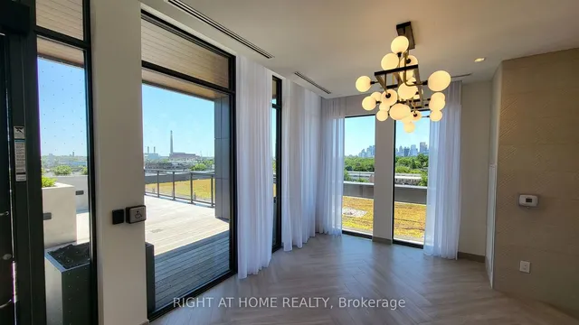 Additional image 4 of 1285 Queen St Unit 403