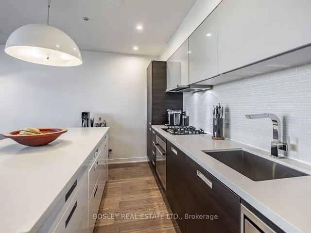 Additional image 5 of 1239 Dundas St Unit 703