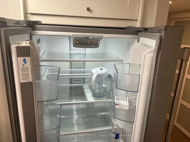 Additional image 14 of 38 Elm St Unit 811