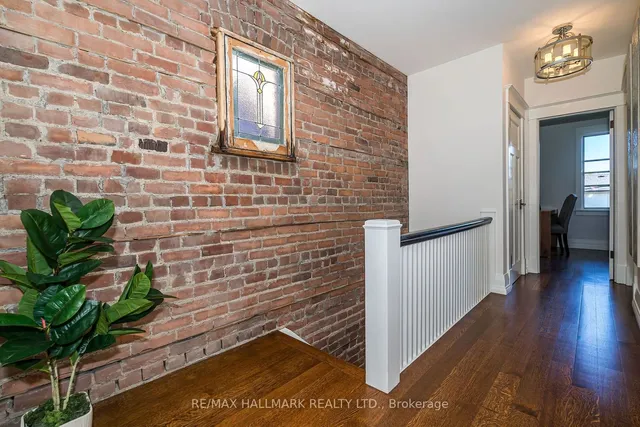 Additional image 22 of 104 Monarch Park Ave