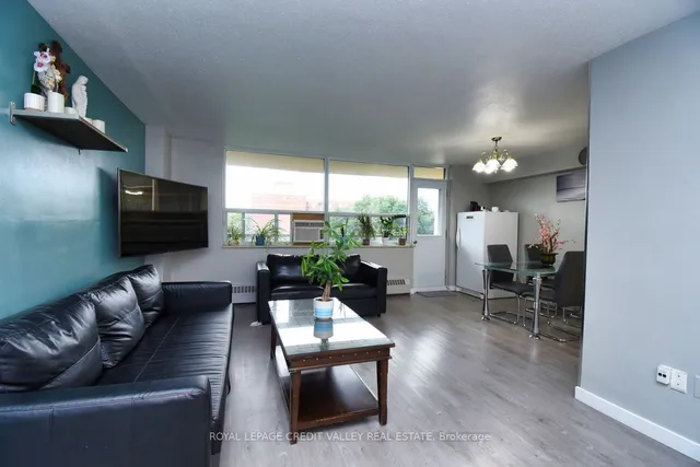 Additional image 7 of 5 Frith Rd Unit 410