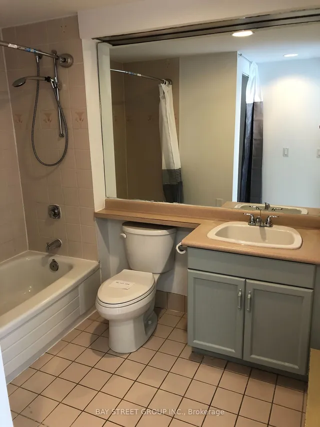 Additional image 9 of 284 Bloor St Unit 308