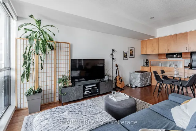 Additional image 13 of 281 Mutual St Unit 2104