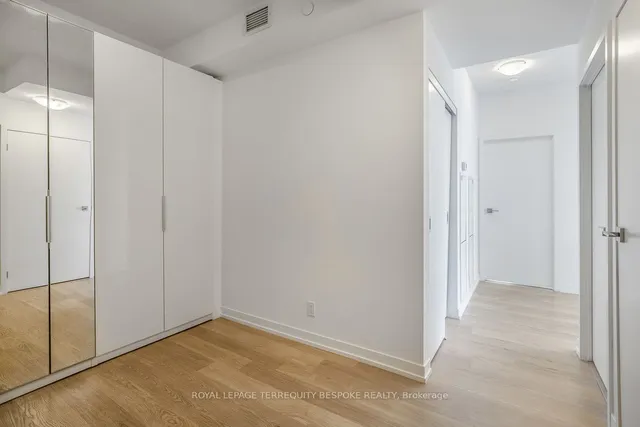 Additional image 6 of 98 Lillian St Unit 1017