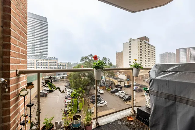 Additional image 26 of 2088 Lawrence Ave Unit 612