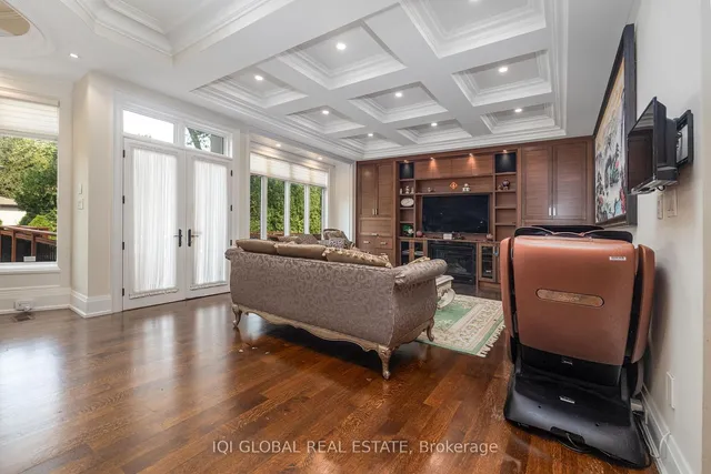 Additional image 12 of 26 Citation Dr