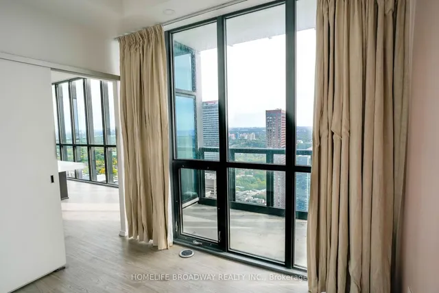 Additional image 21 of 101 Charles St Unit 4810