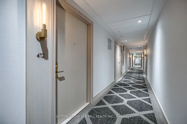 Additional image 2 of 1 Strathgowan Ave Unit 412