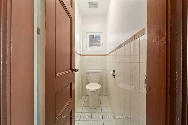 Additional image 26 of 1309 King St