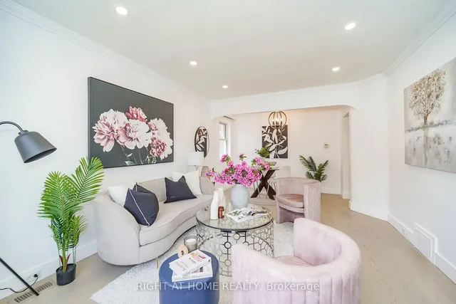 Additional image 5 of 1360 Woodbine Ave