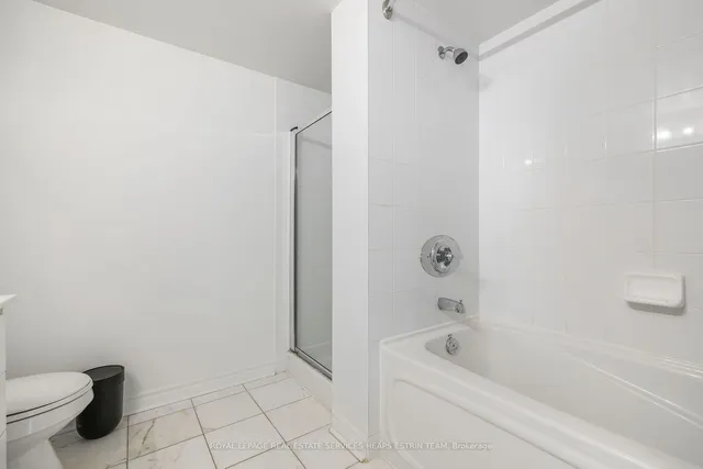 Additional image 12 of 18 Kenaston Gdns Unit 1202