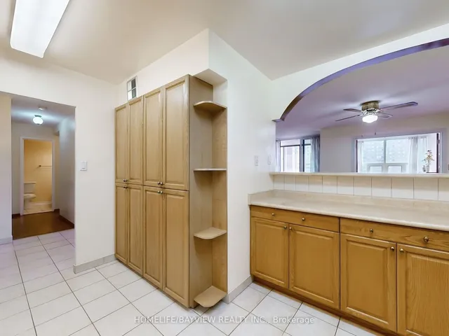 Additional image 24 of 714 The West Mall Unit 1411