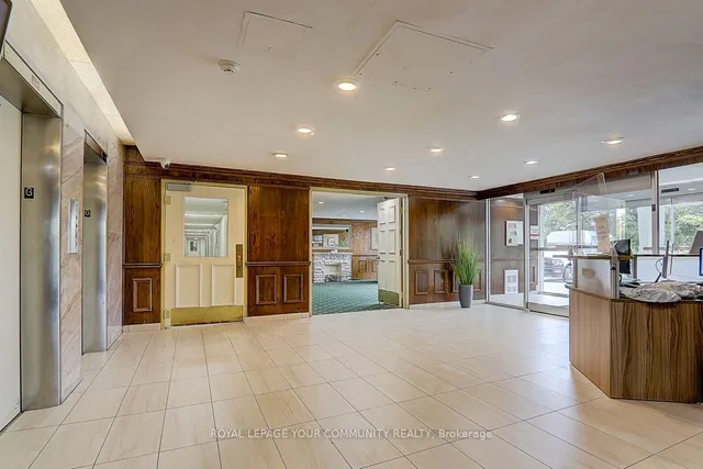 Additional image 3 of 2550 Pharmacy Ave Unit 405